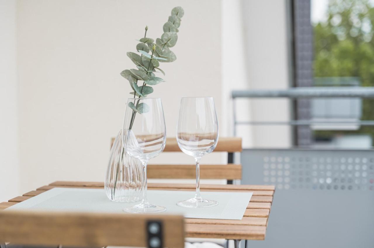 Design-Apartment - Kueche - Balkon - Tiefgarage Leinfelden-Echterdingen Zewnętrze zdjęcie